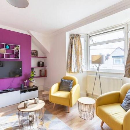Cosy 1 Bedroom Flat Near Barking Town Centre Exterior photo